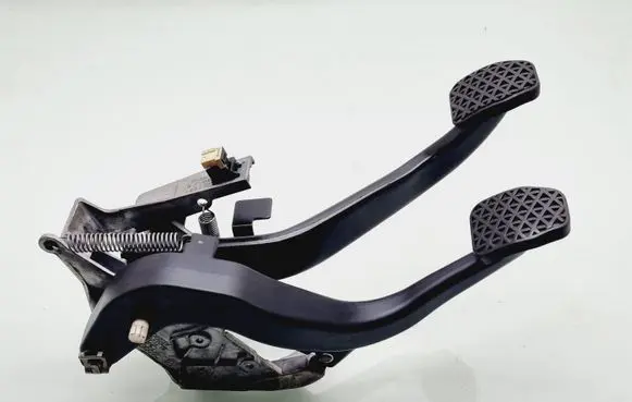 BMW 1 F20 F21 Pedal assembly 35316761310