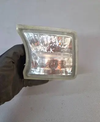 Toyota Prius (XW30) Front indicator light 8152047010