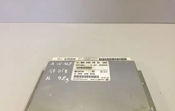 Mercedes-Benz A W168 ABS control unit/module 1685450832Q01 0265109606