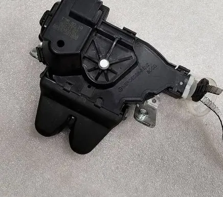 Mercedes-Benz E W213 Tailgate/trunk/boot lock/catch/latch A0997501800