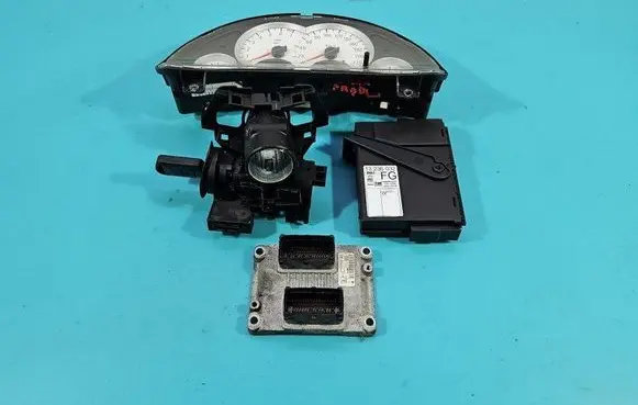Opel Corsa C Engine control unit/module ECU 0261208253 IMPRK1483766