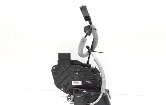 Volvo XC60 Rear door lock 30799326