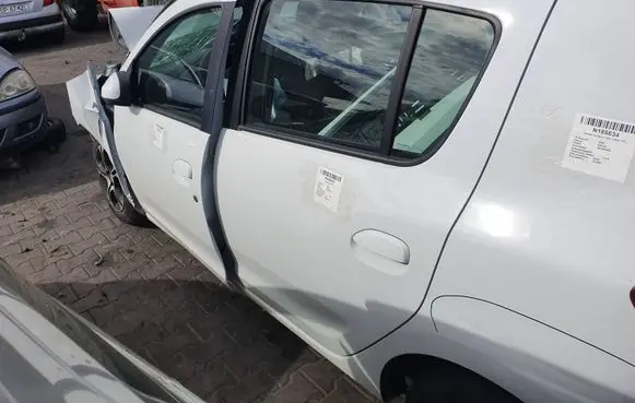 Dacia Sandero Rear door DV369 2018