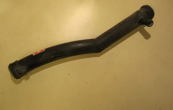 Skoda Octavia Mk2 (1Z) Engine coolant pipe/hose 03C121065B