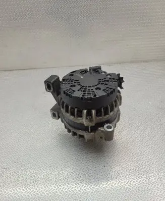 Volvo V40 Generator/alternator 31288880