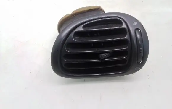 Peugeot 206 Dashboard side air vent grill/cover trim 9632184377