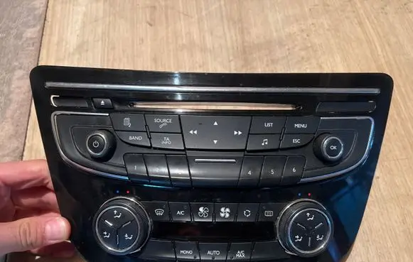 Peugeot 508 Climate control unit 96556641XZ E1060719