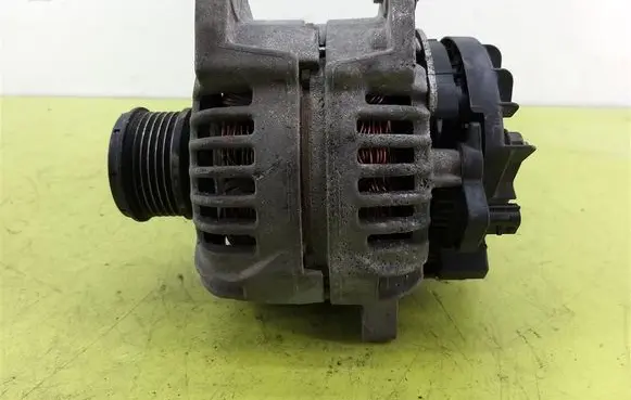 Renault Modus Generator/alternator 0986XL0642