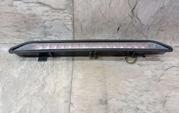 Opel Zafira A Third/center stoplight 90582025
