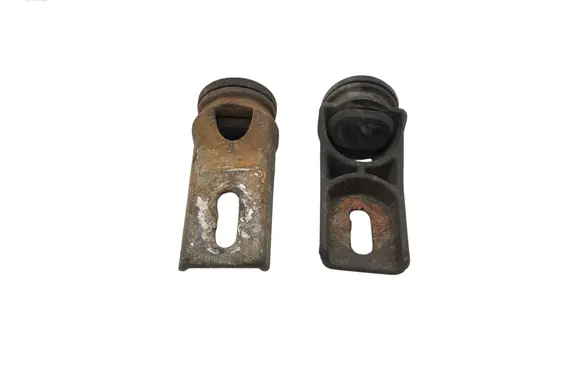Opel Meriva A Radiator mount bracket 