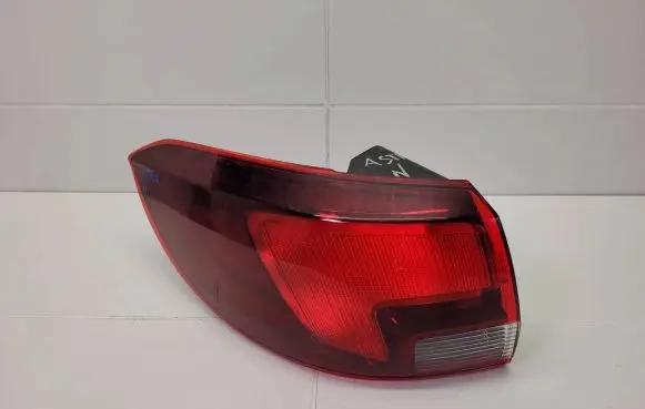 Opel Astra K Reverse light 39077374