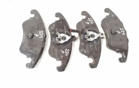 Mercedes-Benz SLK R172 Brake pads (front) A0064202820