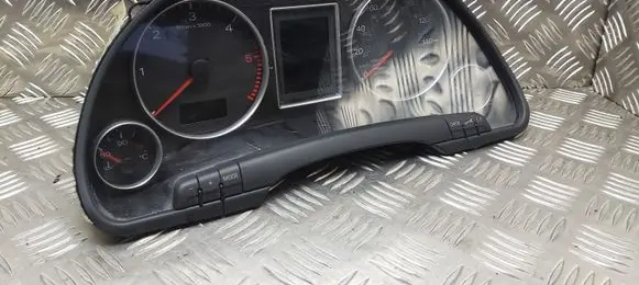 Speedometer (instrument cluster)