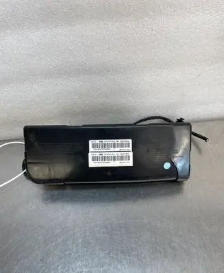 Peugeot 208 I Trunk lid opening control unit