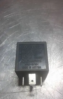 Audi A6 S6 C5 4B Other relay 445955529A