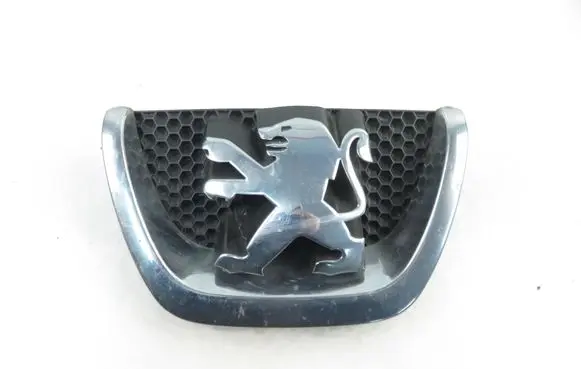 Peugeot 207 Manufacturer badge logo/emblem 