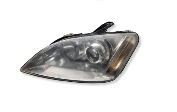 Ford Focus C-MAX Headlight/headlamp 3M5113101EE