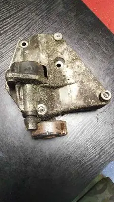 BMW 3 E46 A/C compressor mount bracket 2247388