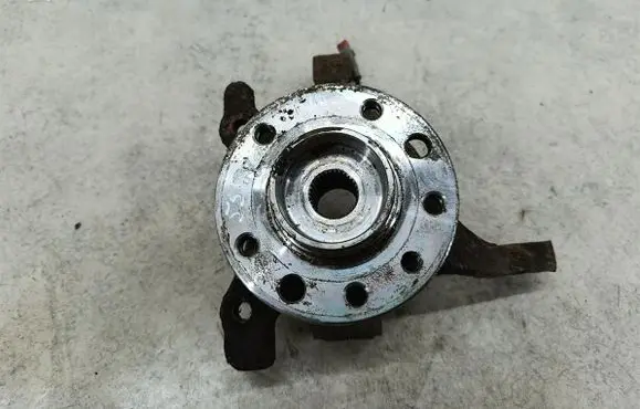 Opel Astra H Front wheel hub spindle knuckle 