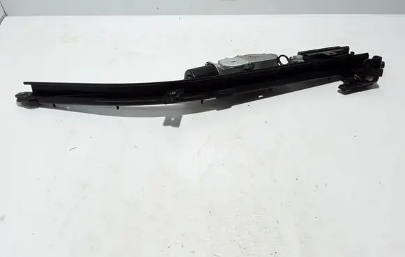 Chrysler Pacifica Sliding door middle roller runner 68186016AF