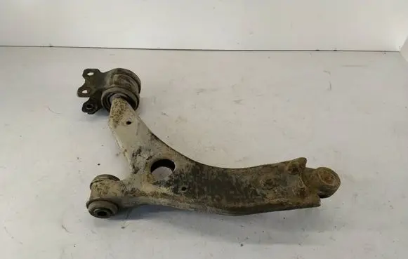 Volvo V50 Front control arm 2070710210