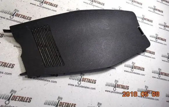 Toyota Corolla Verso AR10 Other trunk/boot trim element 647460F011