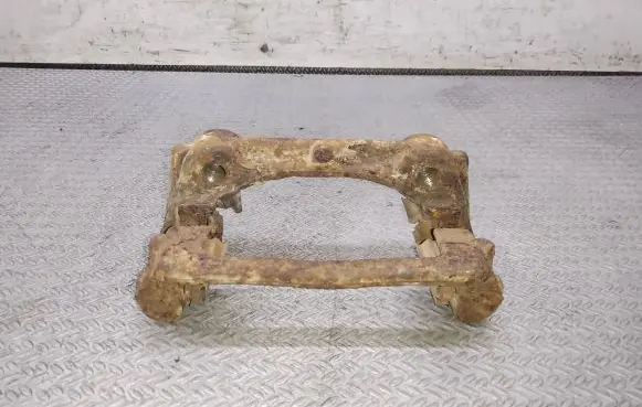Mercedes-Benz Sprinter W906 Brake caliper pad carrier rear 