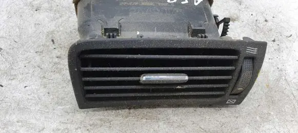 Toyota Avensis T250 Dashboard side air vent grill/cover trim 8221