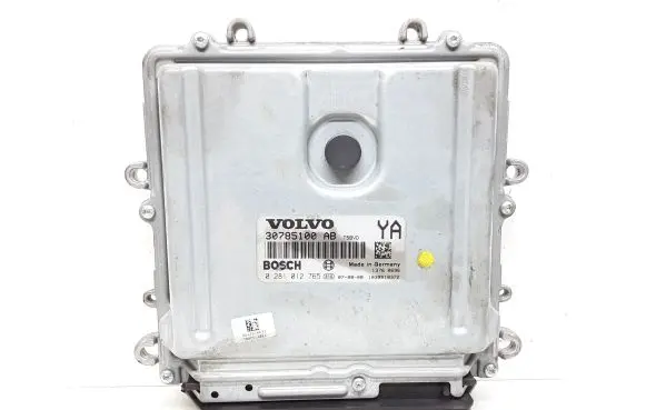 Volvo V70 Engine control unit/module 30785100AB 0281012765