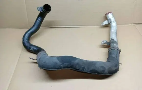 Audi A5 8T 8F Engine coolant pipe/hose 8K0121071C 150708