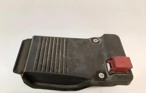 Volvo S90, V90 Fuse box cover 31479622