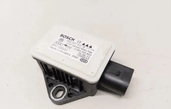 Audi Q5 SQ5 ESP acceleration yaw rate sensor 8R0907637B