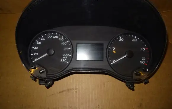 Mercedes-Benz Vito Viano W447 Speedometer (instrument cluster) A4479006408