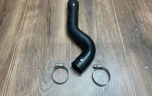 Mercedes-Benz SL R129 Engine coolant pipe/hose 1295012382 A1295012382
