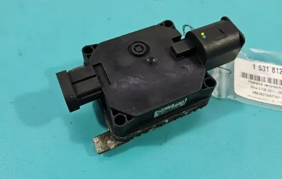 BMW 3 F30 F35 F31 Coolant fan relay 940011402 IMPRK1531812