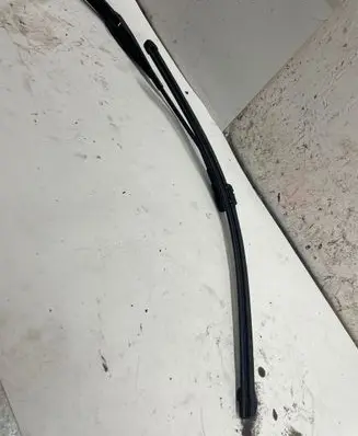 Ford Focus Front wiper blade arm 4M5117526AD