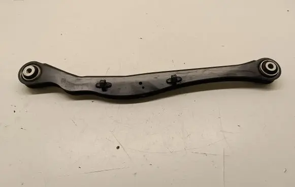 BMW 1 F40 Rear control arm 689588501