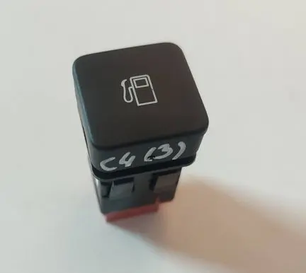 Citroen C4 II Fuel tank opening switch 96664235ZD