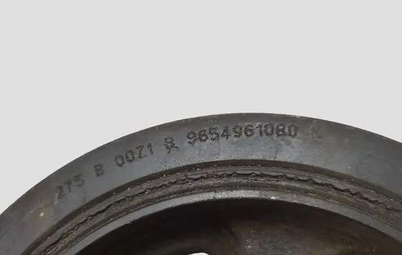 Citroen C4 Cactus Crankshaft pulley 9654961080