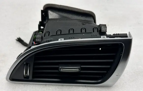 Audi A6 S6 C7 4G Dashboard side air vent grill/cover trim 4G1820902