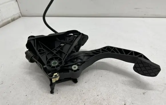Clutch pedal