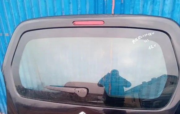 Citroen Berlingo Rear windscreen/windshield window 
