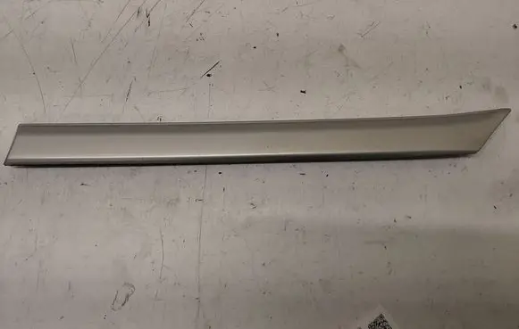 Volkswagen Golf III Rear door trim (molding) 1H3853535