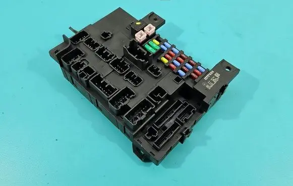 Mitsubishi Outlander Central body control module 8637B688 IMPRK1496226