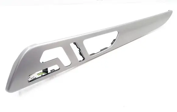Mercedes-Benz ML W166 Front door trim (molding) 1667203922 062012 2110793
