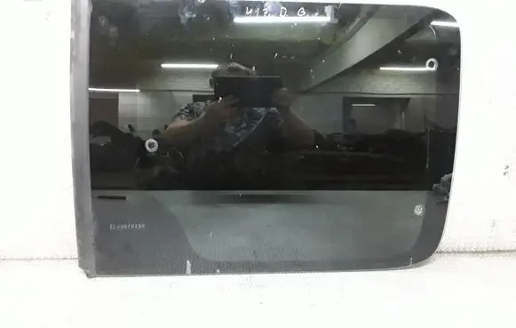 Citroen Berlingo Rear side window