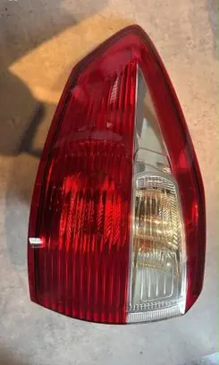 Ford C-MAX II Rear/tail lights AM5113405BF