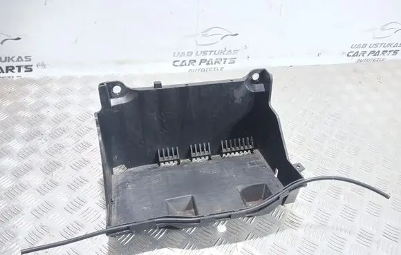 Jaguar XF X250 Battery tray 8X2310764AD