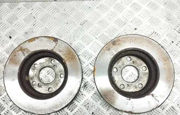Toyota Auris E180 Front brake disc