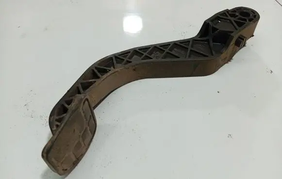 Volkswagen Sharan Clutch pedal 7M1721321